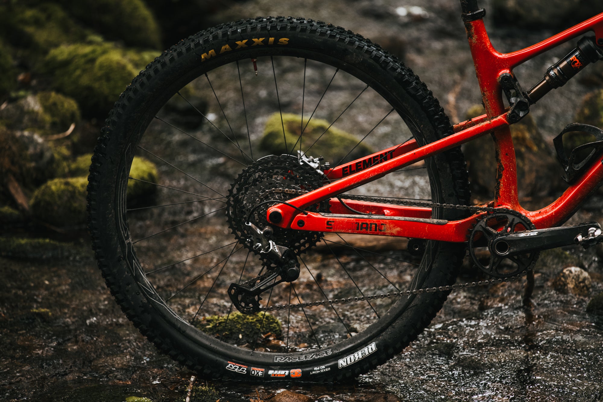 Felix Burke's 2022 Element Carbon