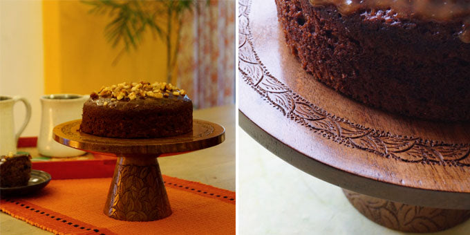 Walnut wood cake stand