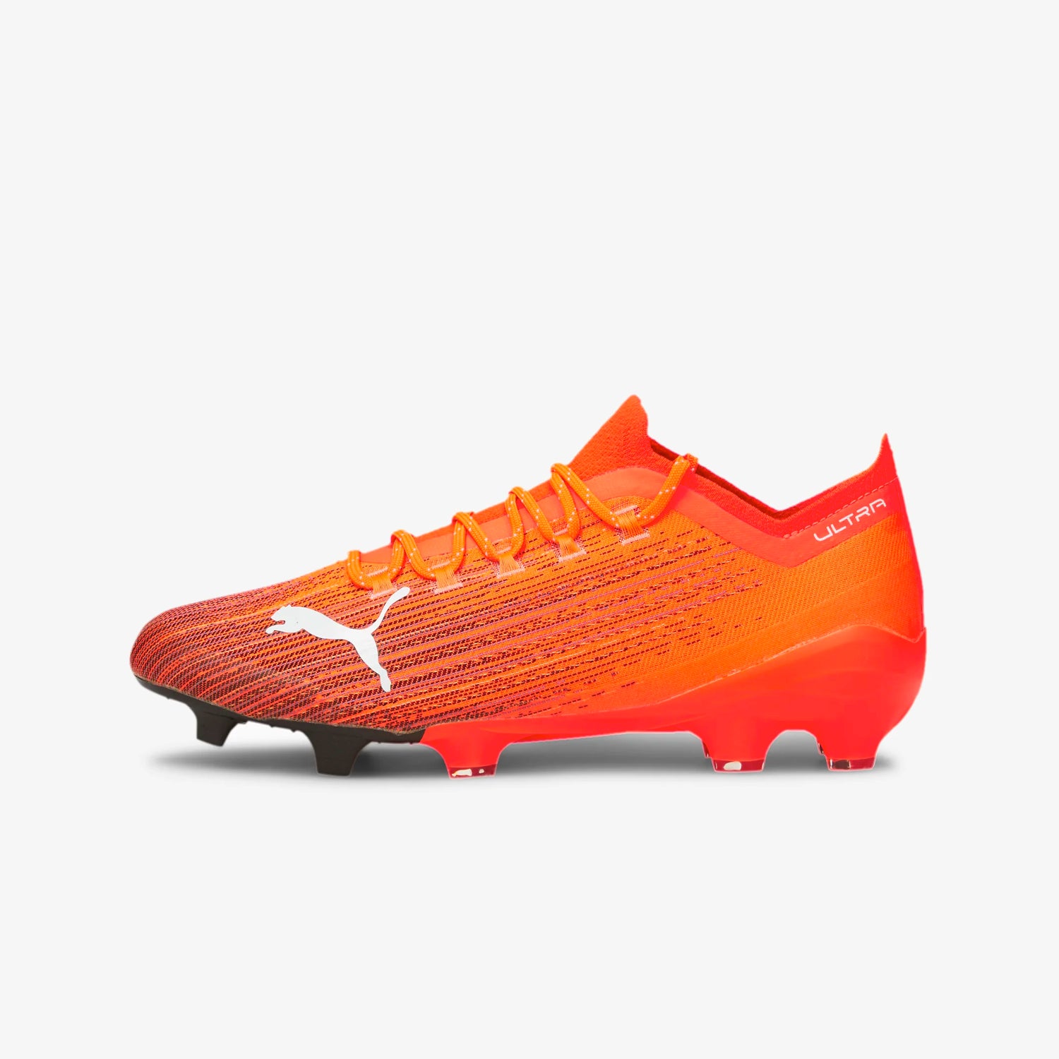 lightweight soccer cleats