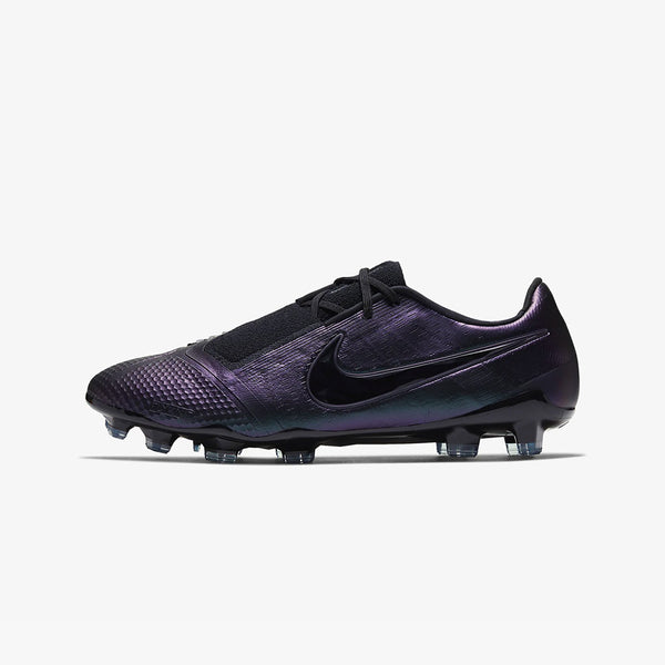 nike phantom venom cleats