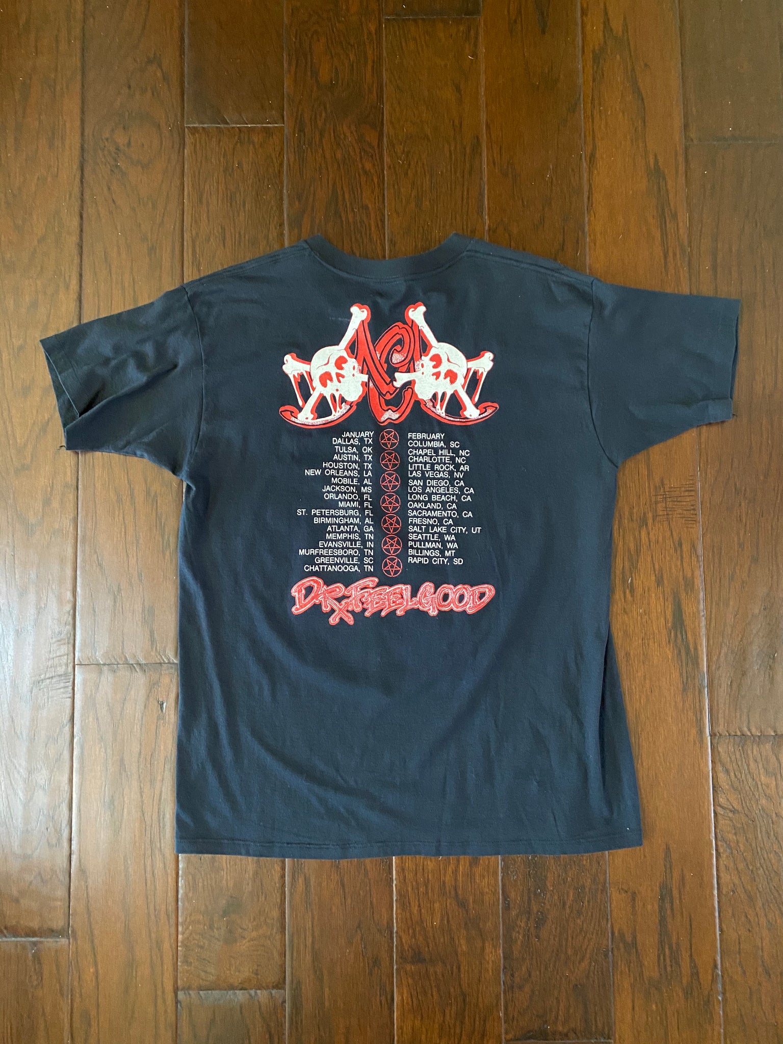 Motley Crue 1989 “Dr Feelgood” Vintage Tour T-shirt – The Vintage