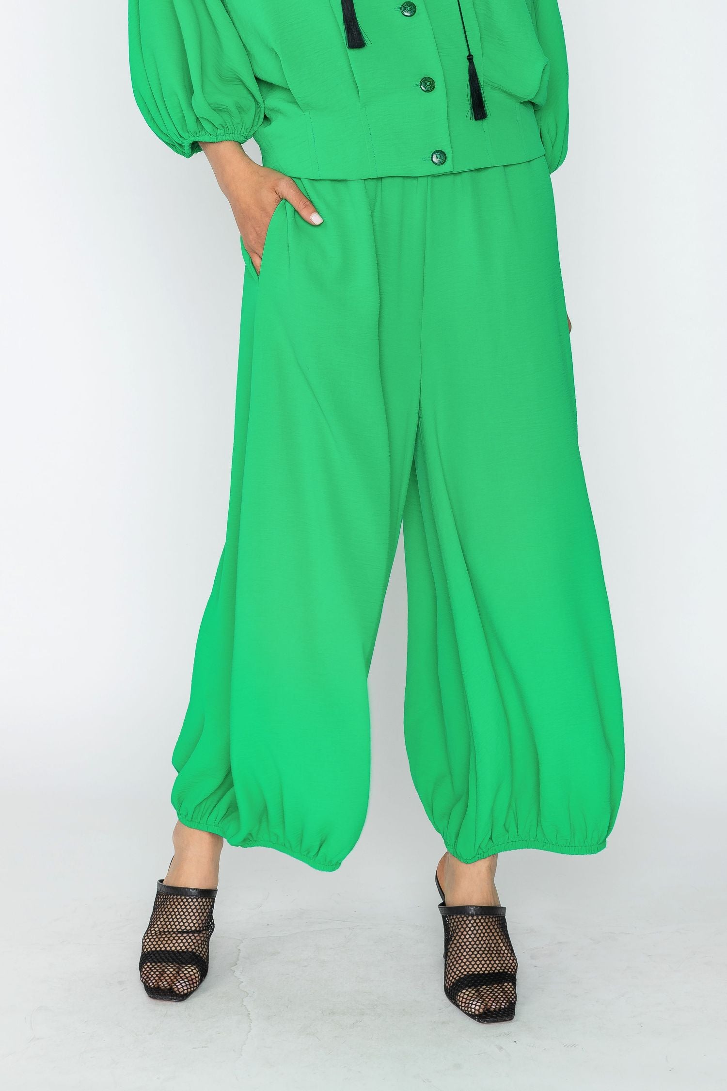 Wide Leg Bottom Elastic Pants – IC Collection