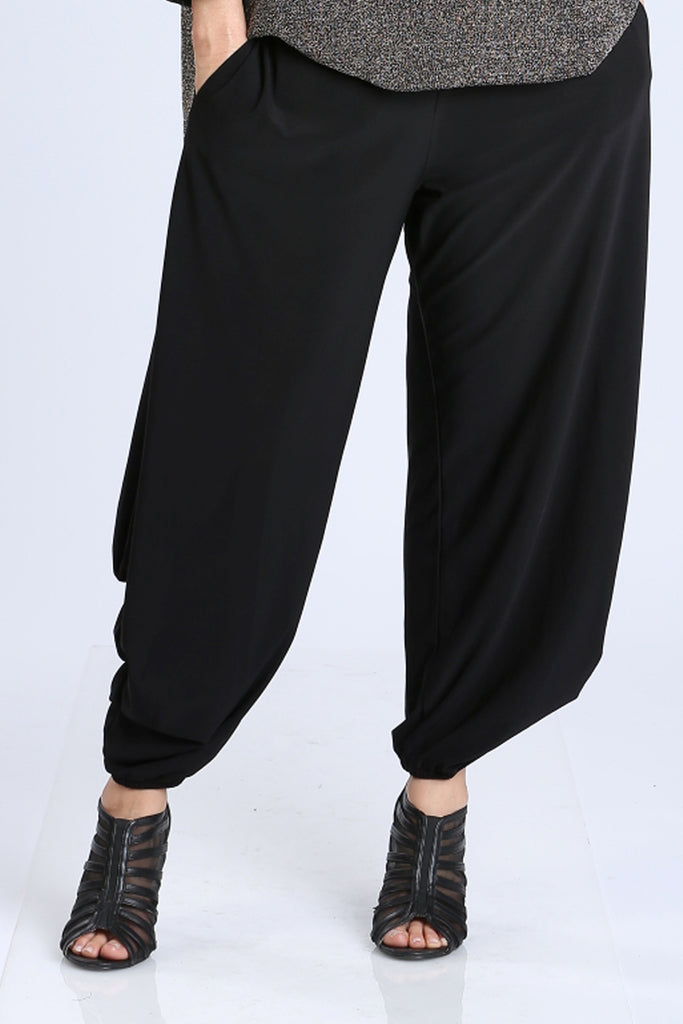 Side Pleats Detailed Wide Leg Pants | IC Collection