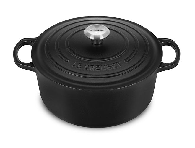 Le Creuset Signature Round Dutch Oven - Flame