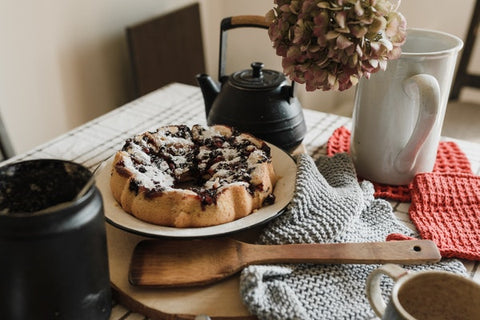 Bizcocho de manzana y canela para tomar un té o infusión