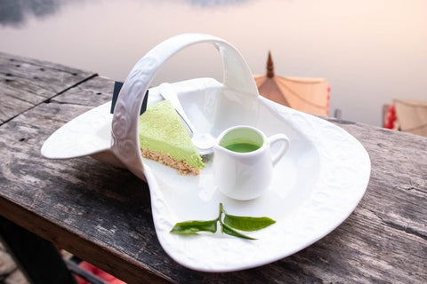 El té matcha tiene el mismo poder de 10 tazas de té verde - La Tercera