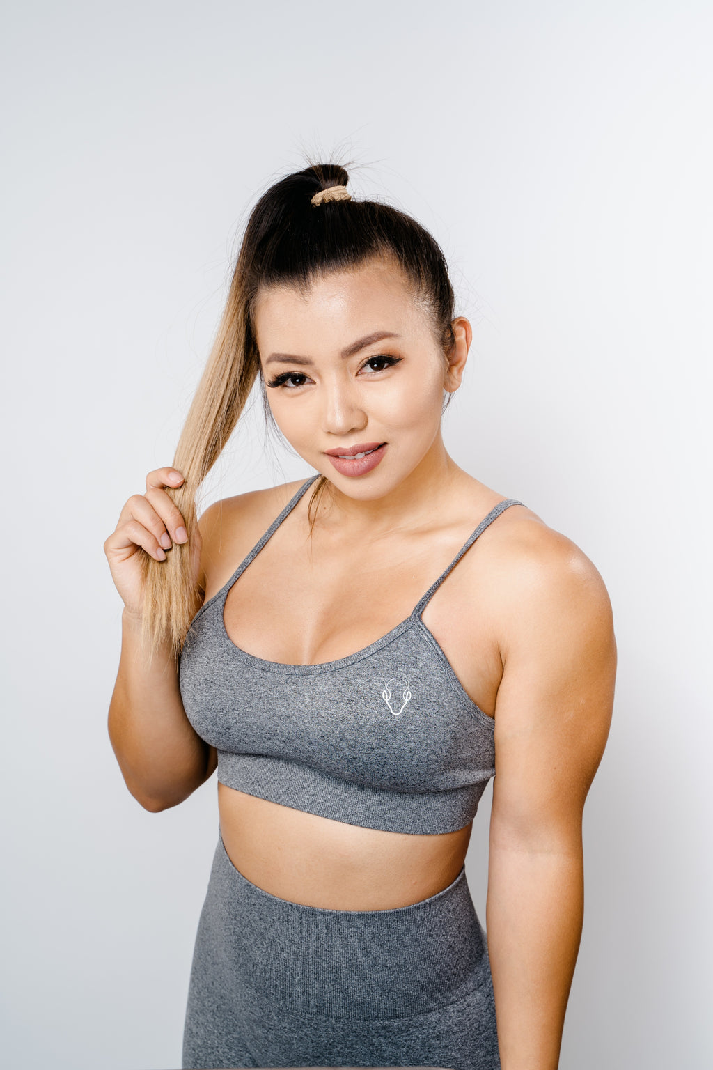 Sundae Sports Bra - Peaches & Cream – Quaddess Apparel