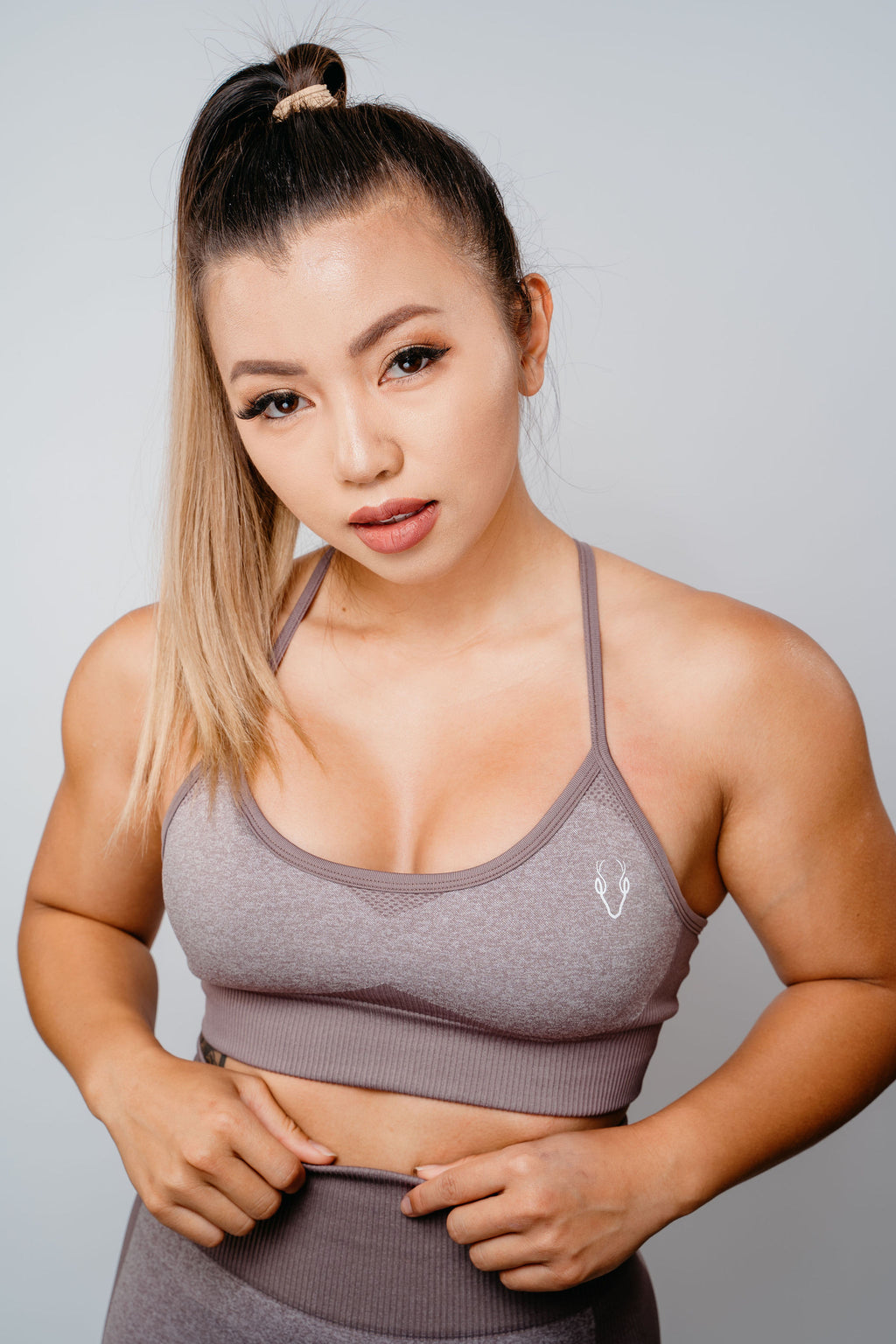 Evoke Cross-Strap Sports Bra - Powder Blue – Quaddess Apparel