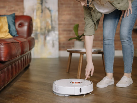 smart vacuum - gadgets for the home