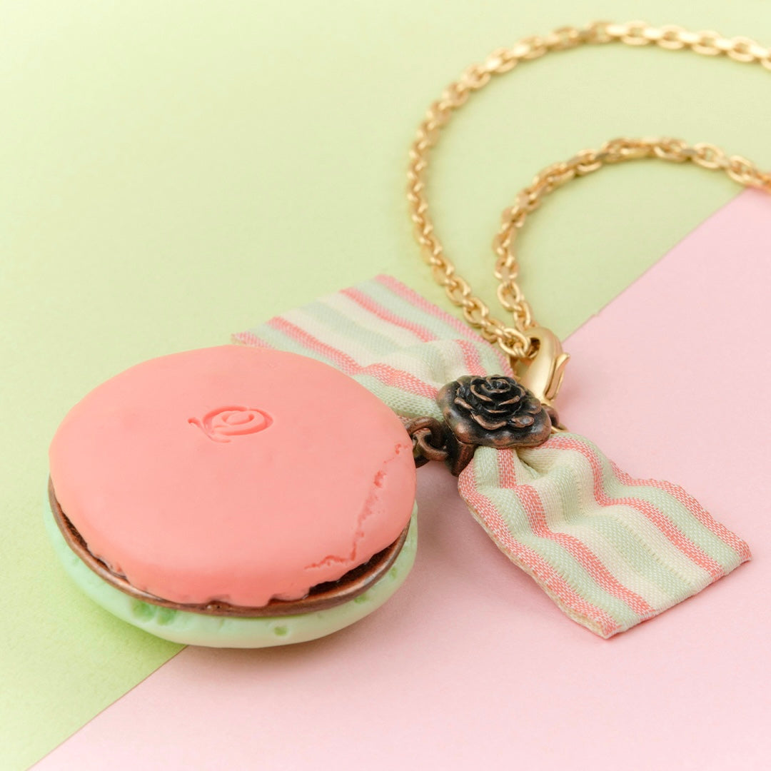 Poison Rose Macaron Bag Charm【Japan Jewelry】 – Japan Jewelry Brand Q-pot.  International Online Shop