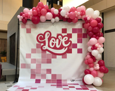 Love-Balloon-Backdrop-Photo-Op