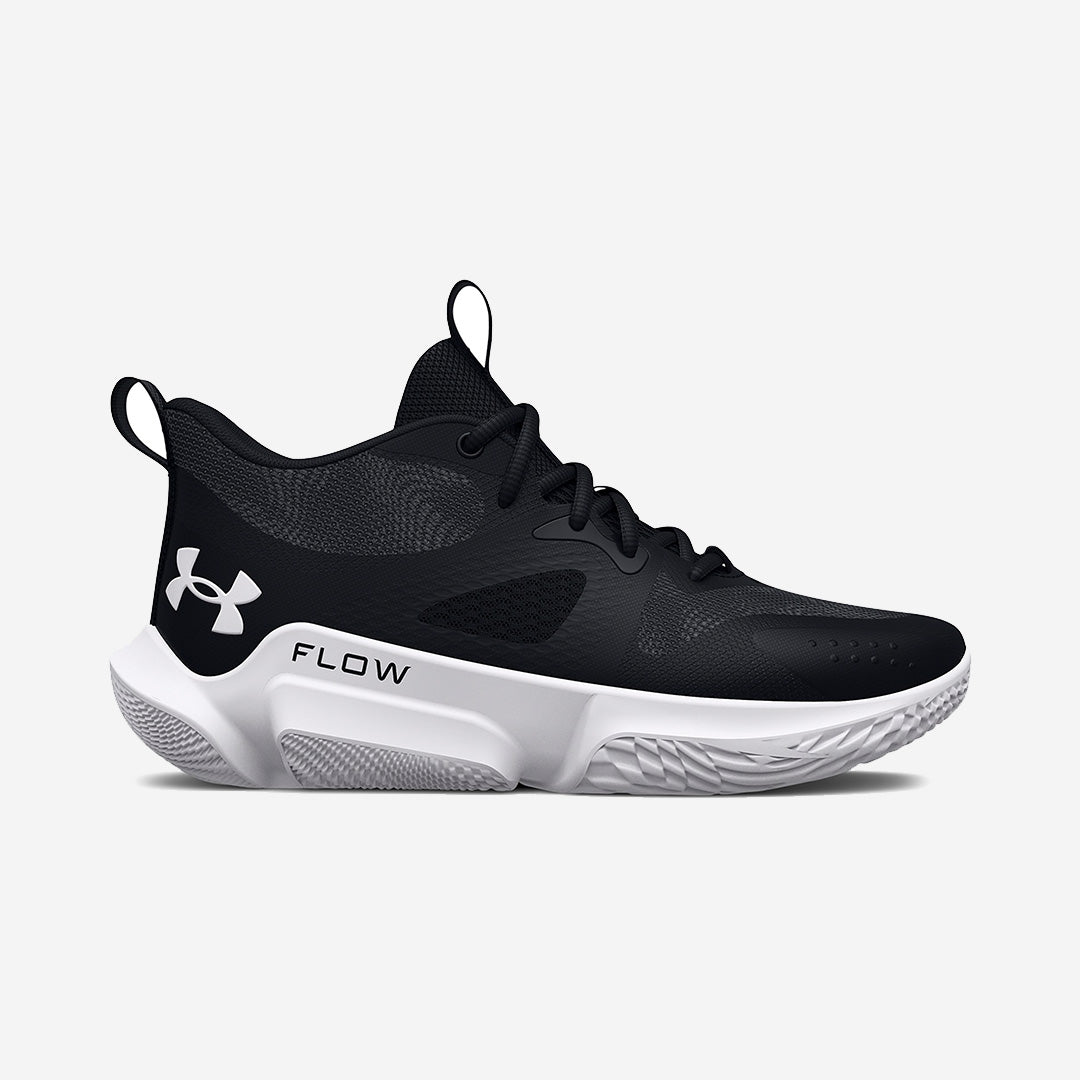 Under Armour Women's Flow Breakthru 3 Basketball Shoes in Black/White