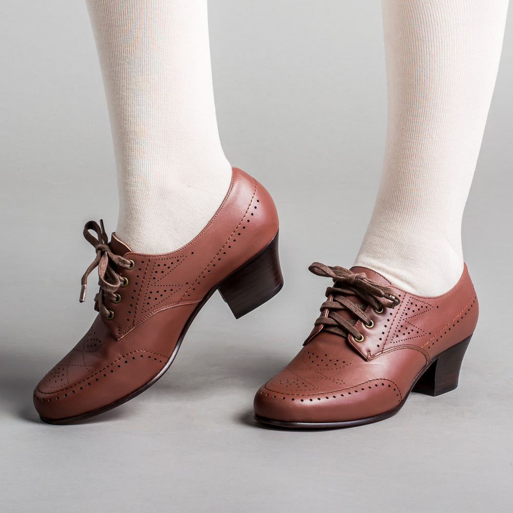 American Duchess: Claire Women's 1940s Oxfords (Brown)