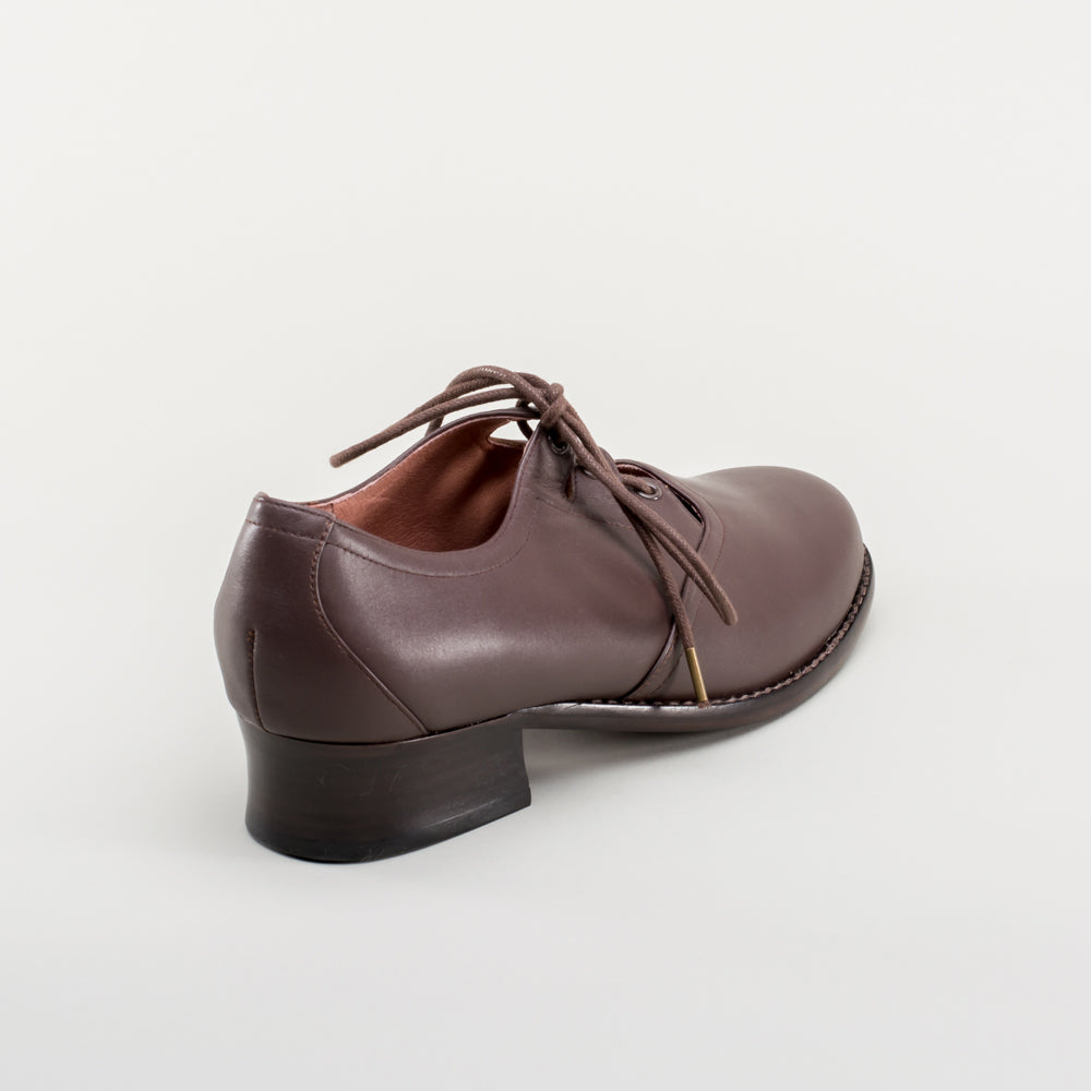 PRE-ORDER Ghillie Vintage Lace-Up Shoes (Brown)