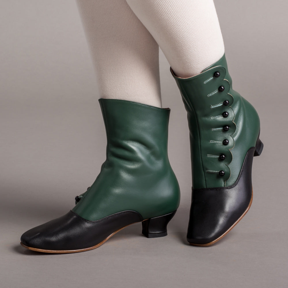 American Duchess: Renoir Women's Victorian Button Boots (Green/Black)