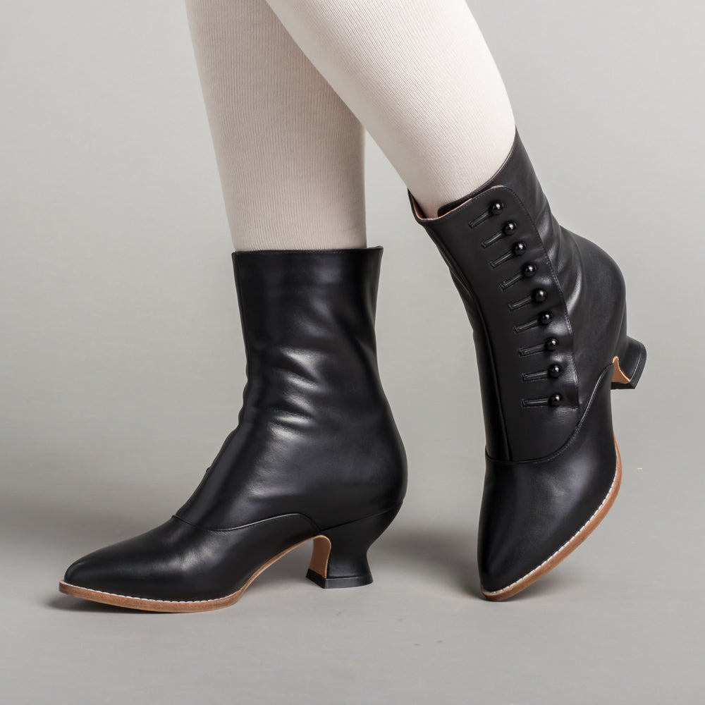American Duchess: Tavistock Women's Victorian Button Boots (Black)