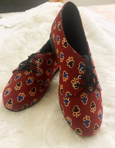 maroon colour shoes