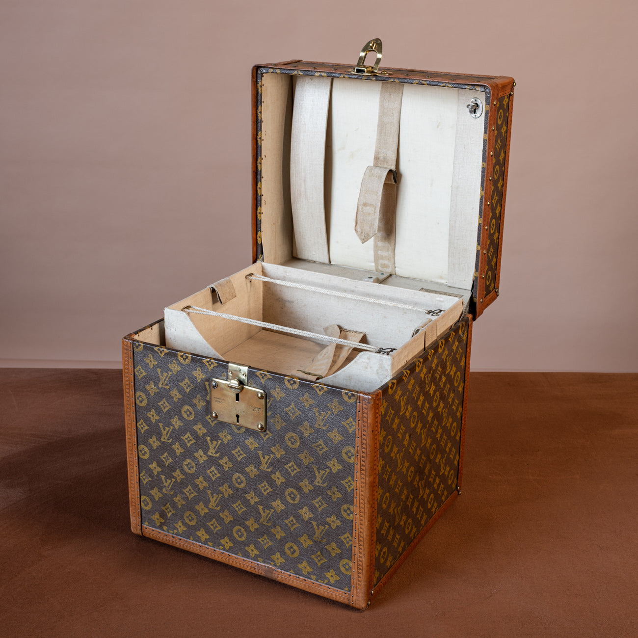 Vintage Louis Vuitton Hat Box Travel Trunk