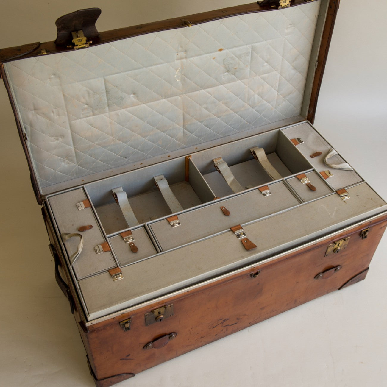 Goyard Wardrobe Trunk – Bentleys London