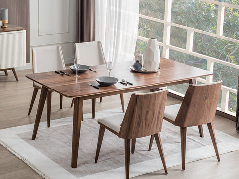 messe dining table