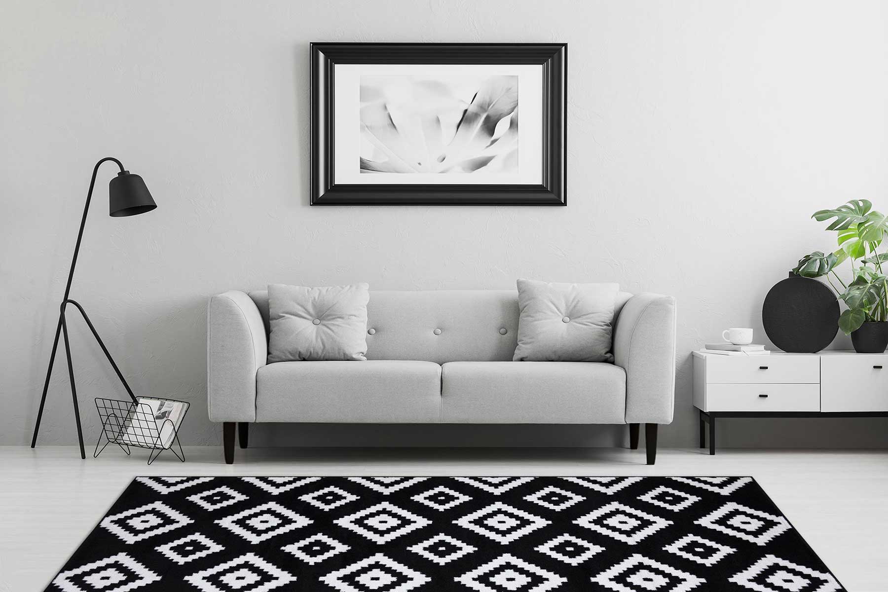 Trendy Diamond Trellis Rug