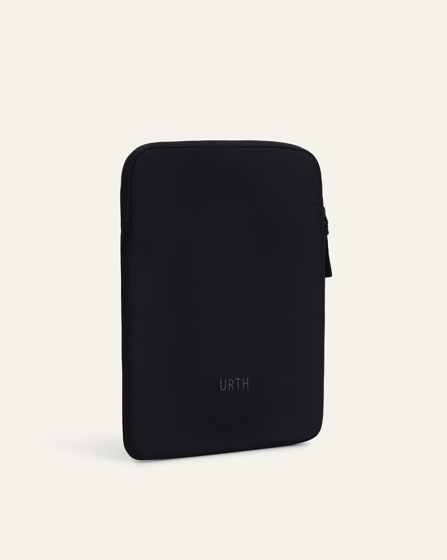 Buy Sustainable Laptop Sleeves | Laptop Protection | Urth EU