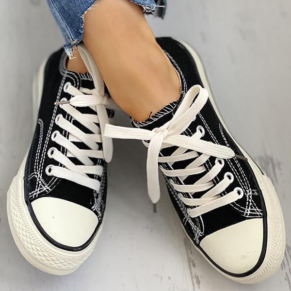 eyelet lace up sneakers