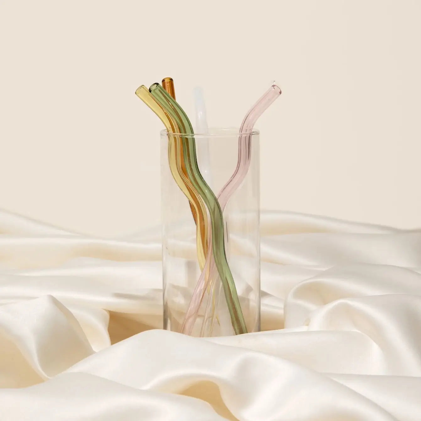 REUSABLE GLASS STRAW / WAVY
