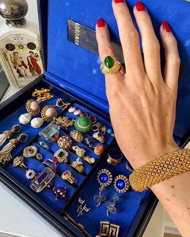 Storing Jewelry in a sturdy case