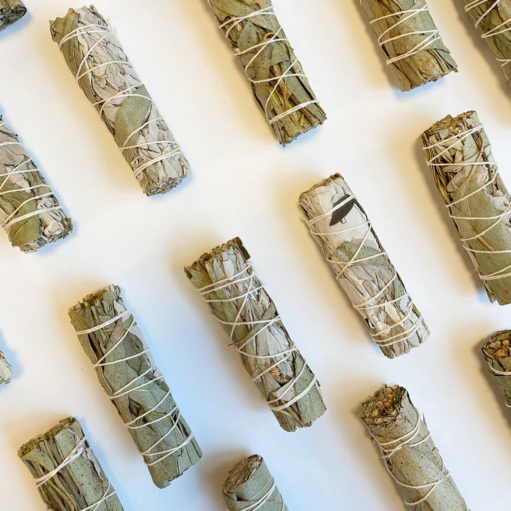 DIY encens - 100 Bâtonnets nus en bambou + Poudre Benjoin Divin et poudre  de finition - Les Encens du Monde