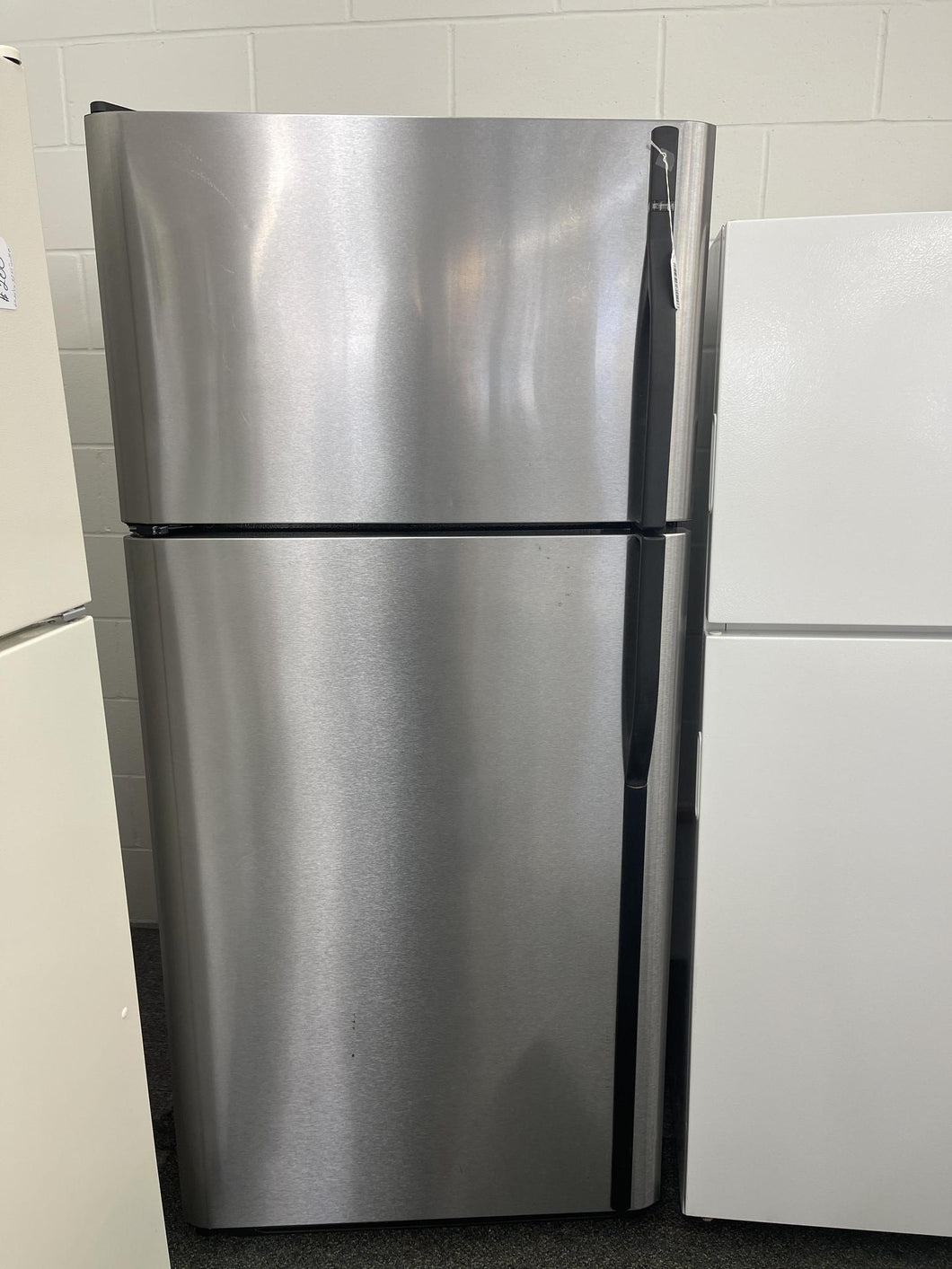 Kenmore Stainless Refrigerator - 5496