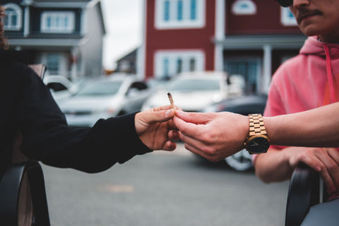 The close relationships and sense of community that exist around the use of cannabis can make taking a tolerance break extremely difficult.