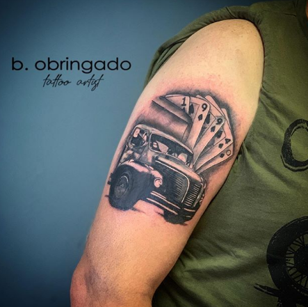 The most fitting memorial tattoo for a man who had driven over 4 million  miles in 40 years This one is for you   Tatuaje de camión Tatuaje de  gorilla Tatuajes