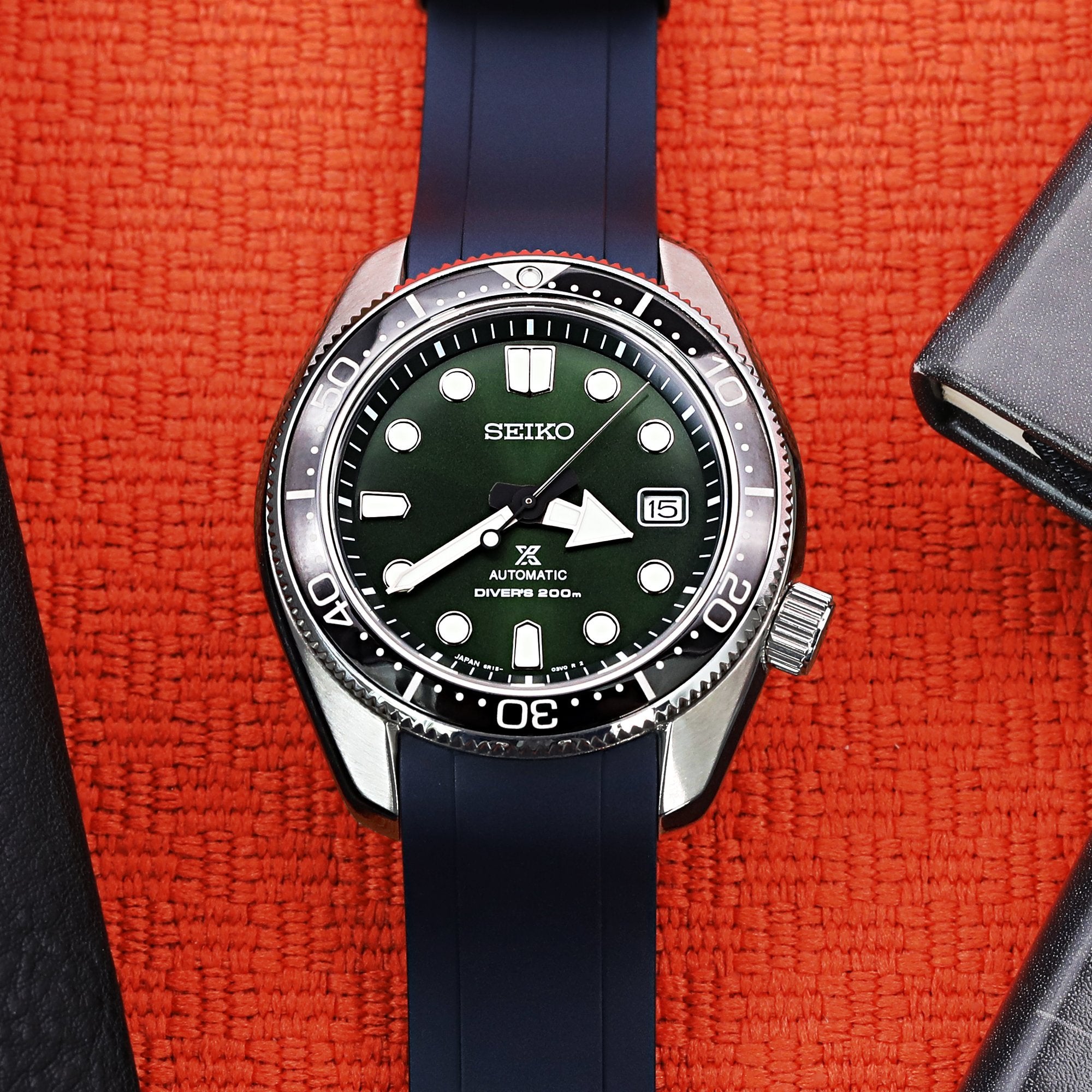 Seiko Story: Top Reasons Seiko MM200 is the Best Modern Diver Watch To –  Crafter Blue