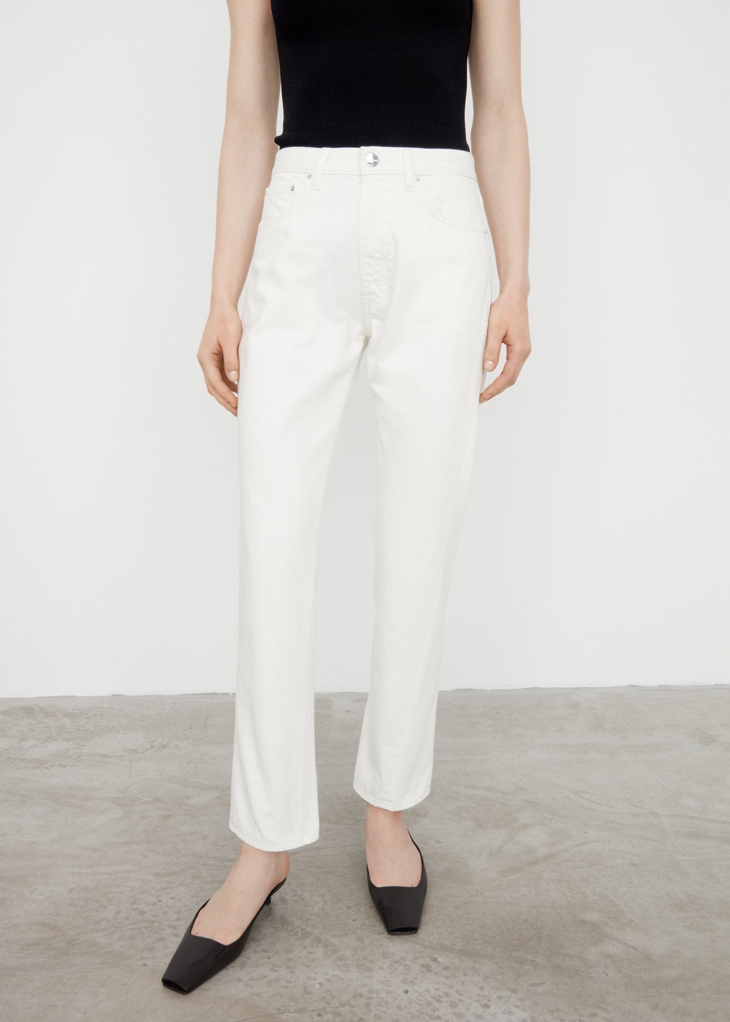 Twisted seam denim off-white – Totême