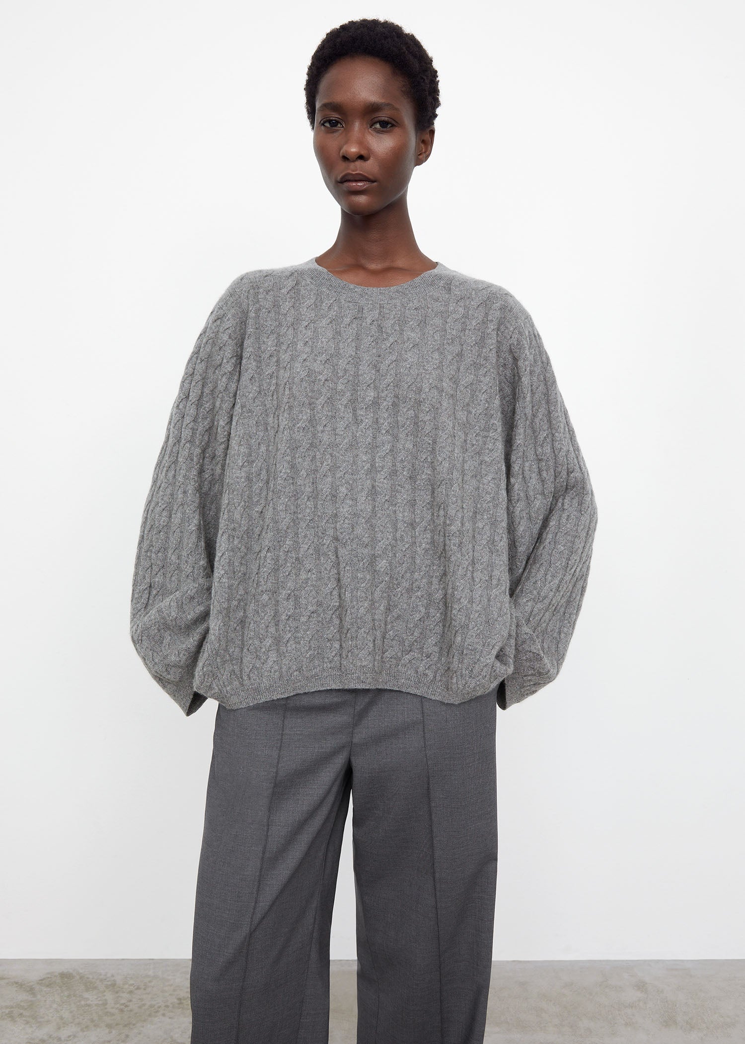 Cashmere cable knit grey melange – Totême