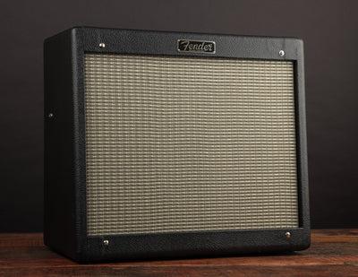 AMPLIFICADOR FENDER RUMBLE 40 - Amplificadores - Bajo Eléctrico, Folklore  Musical