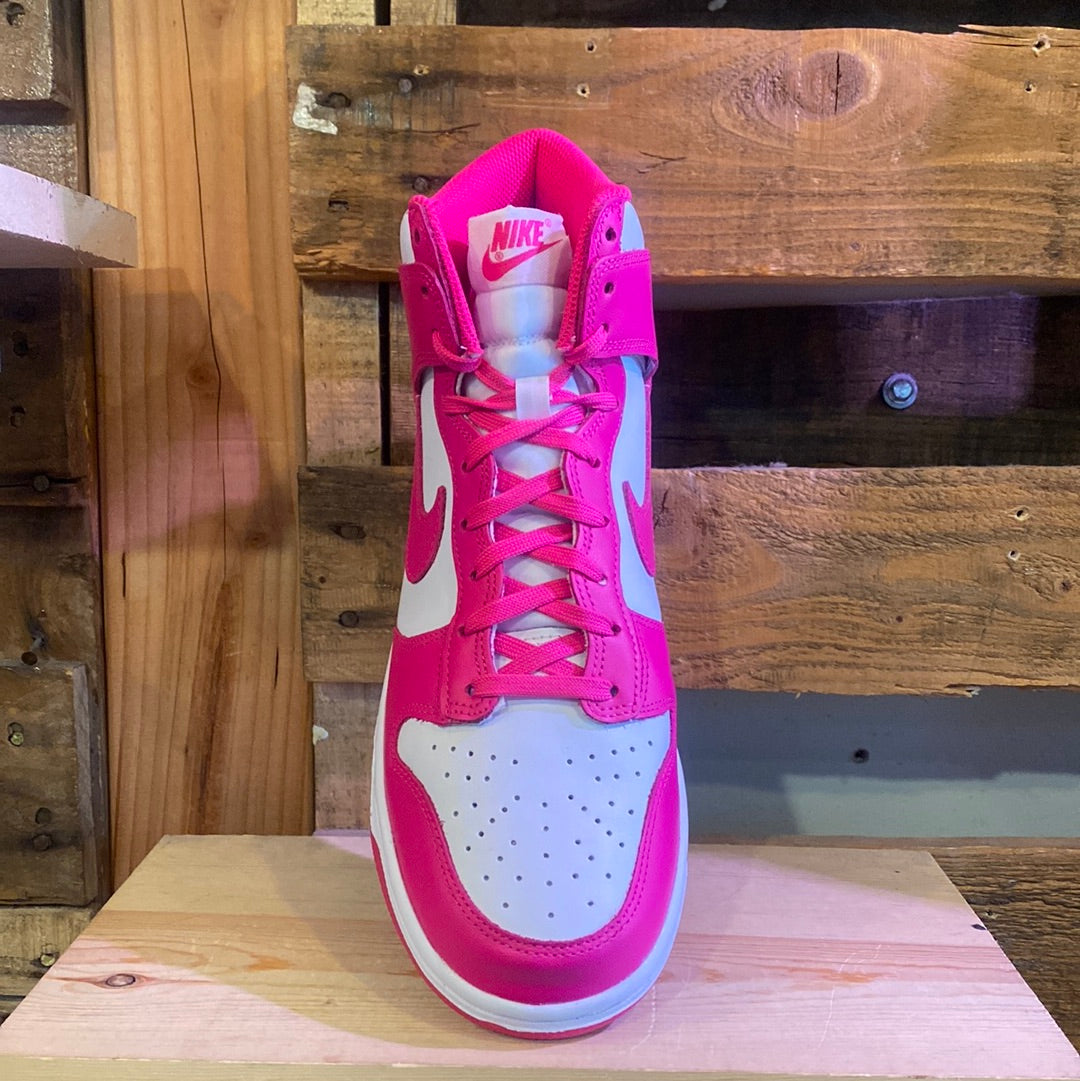 pink prime nike dunks