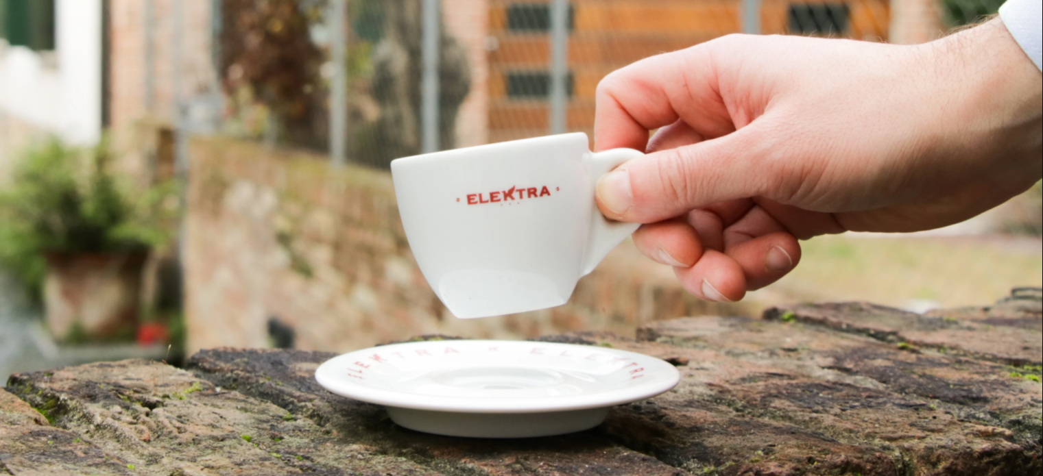 elektra-coffee-machine-espresso-cup