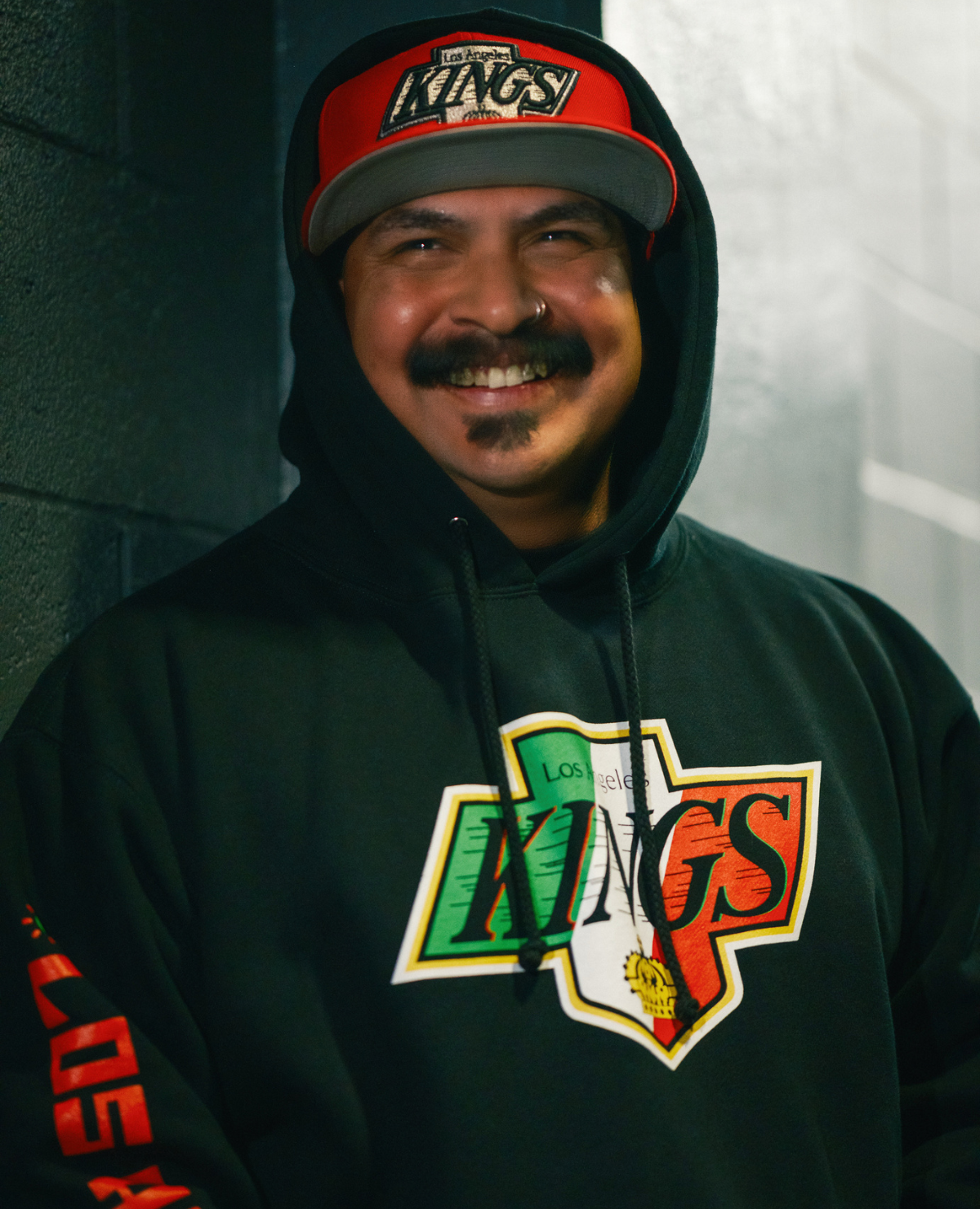 Lifetipsforbetterliving Hockey Clothing company - The Los Angeles Kings celebrate their local Mexican Community tonight in some fantastic ways. 