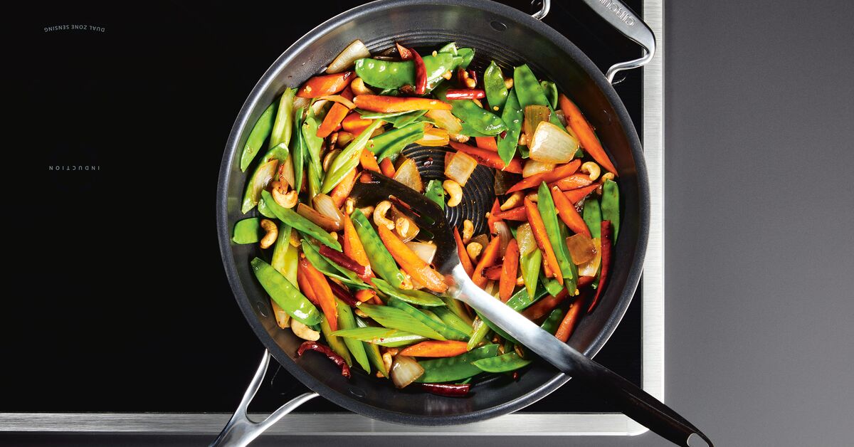 Stir fry being cooked on an induction hob