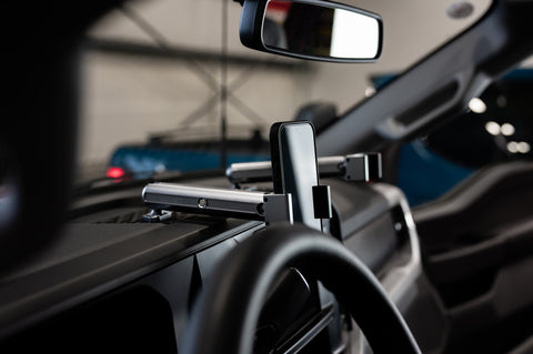 mountech dash mount and attachments