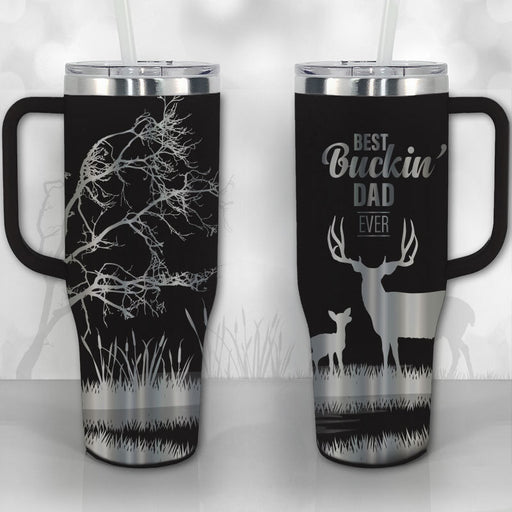 https://cdn.shopify.com/s/files/1/0452/5883/4070/products/Personalized-Name-40oz-tumbler-handle-deer-hunting-best-bucking-dad-papa-quencher-lid-insulated-travel-mug-black_512x512.jpg?v=1677386578