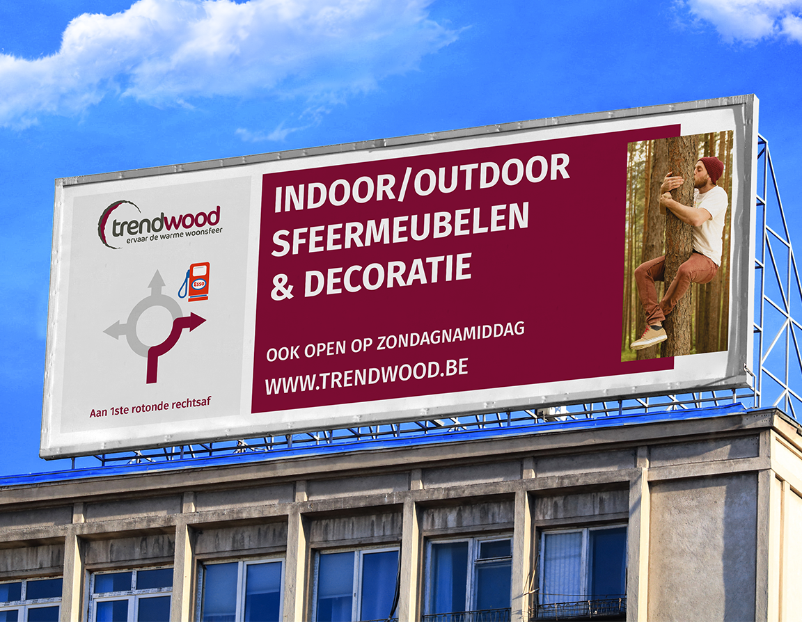 Trendwood Billboard paneel in mockup boven gebouw