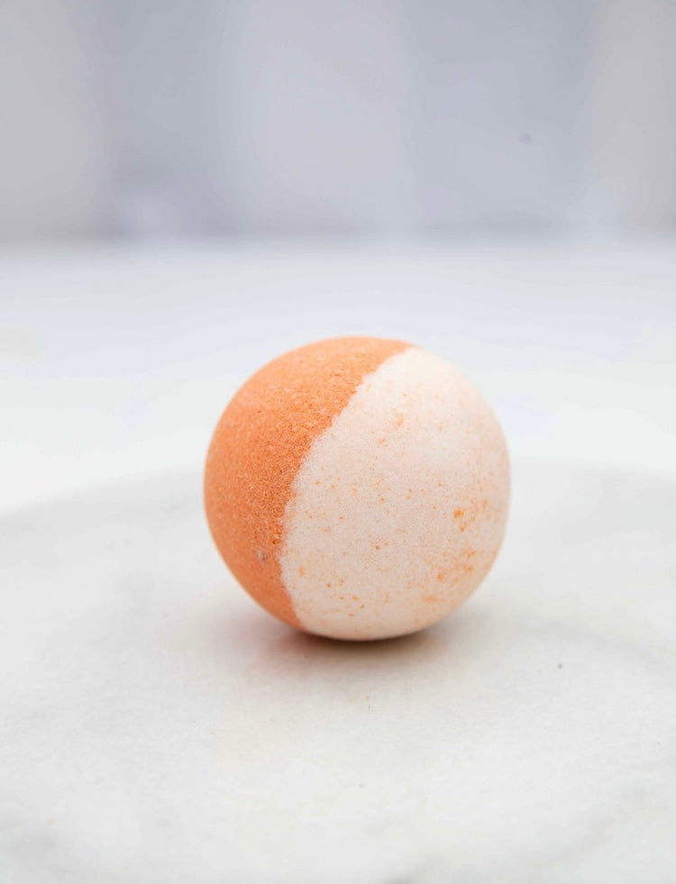 creamsicle bath bomb