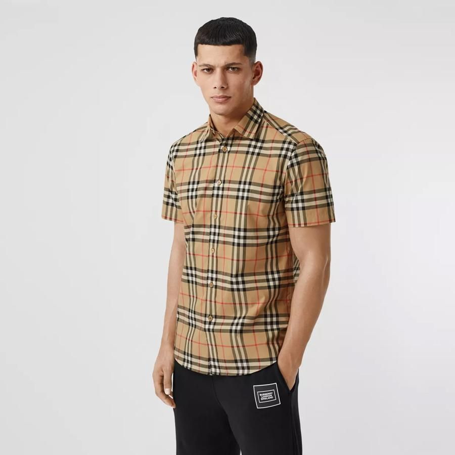 Actualizar 52+ imagen burberry men’s short sleeve