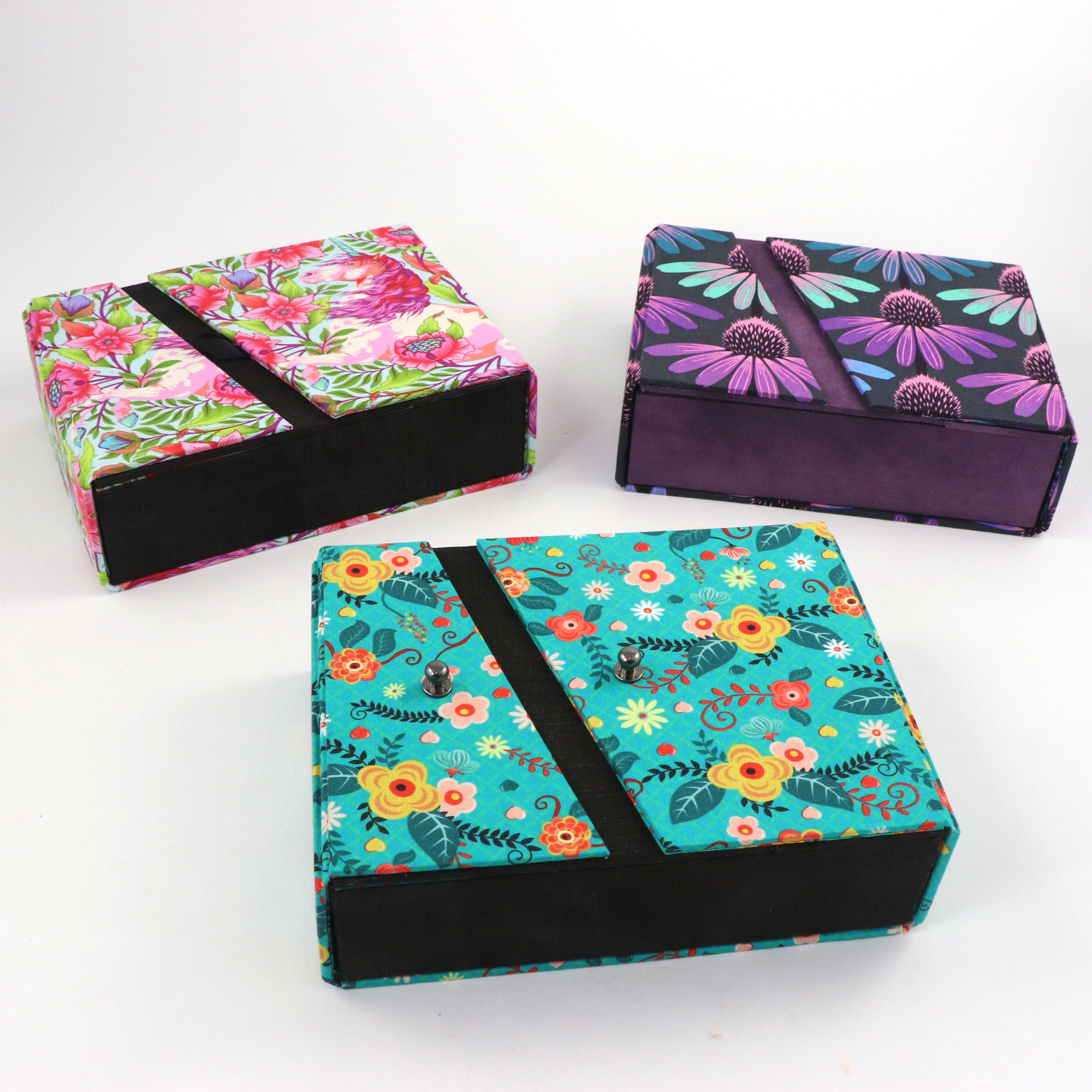 Turning Fabric Panels into Fabric boxes - Colorway Arts