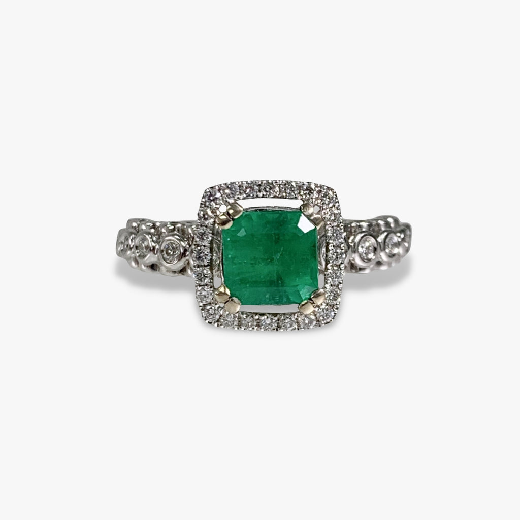 18k White Gold Square-Shaped Emerald and Diamond Ring