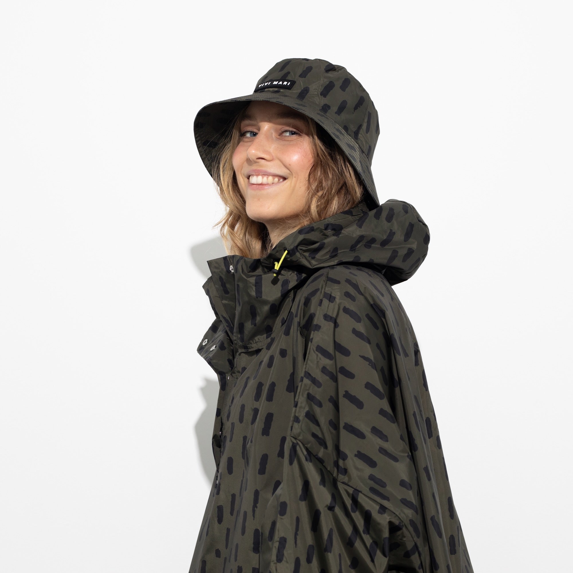 Raincoat drops olive/black - VIVI MARI