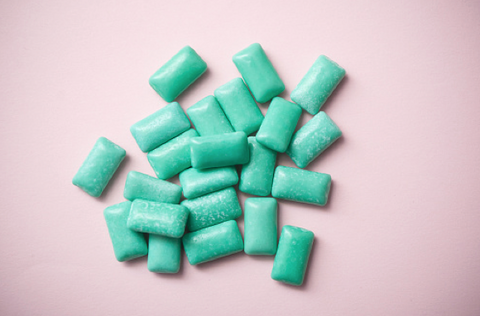 Green Xylitol Gum Pieces